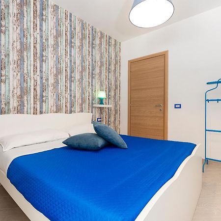 Casa Vacanze Elve Паестум Екстериор снимка